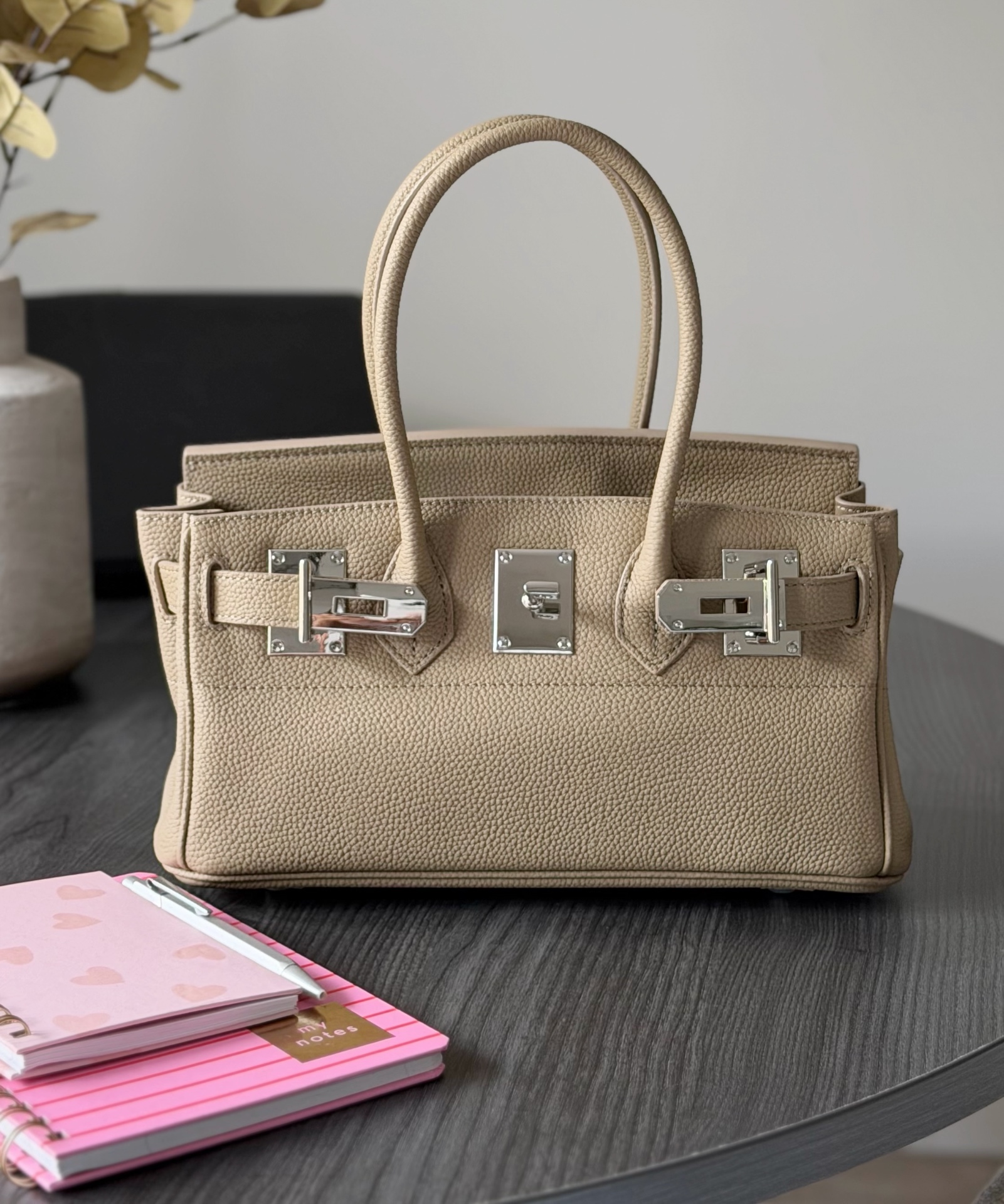 BKn Shoulder 30 — Beige, vue de face
